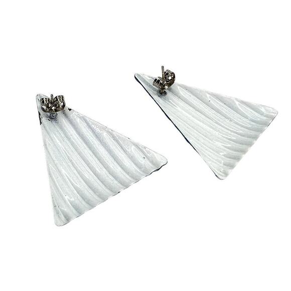 Vintage Royal Blue Fluted Domed Triangle Post Stud Earrings Metal Pyramid - Picture 4 of 4